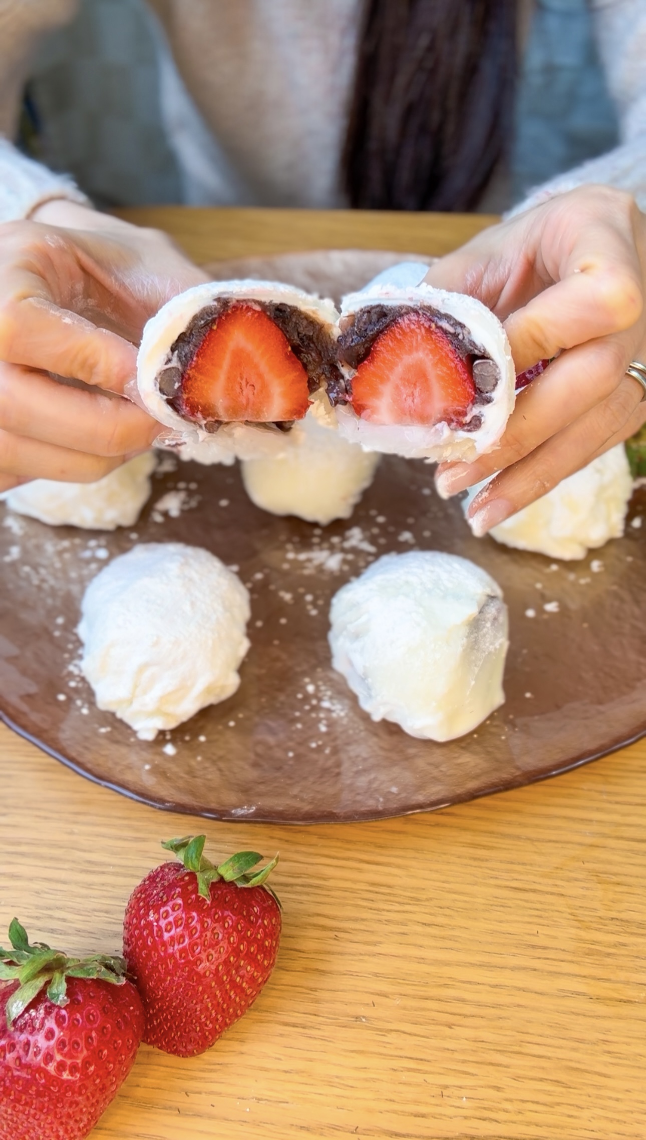 Rice Paper Strawberry Mochi 苺大福